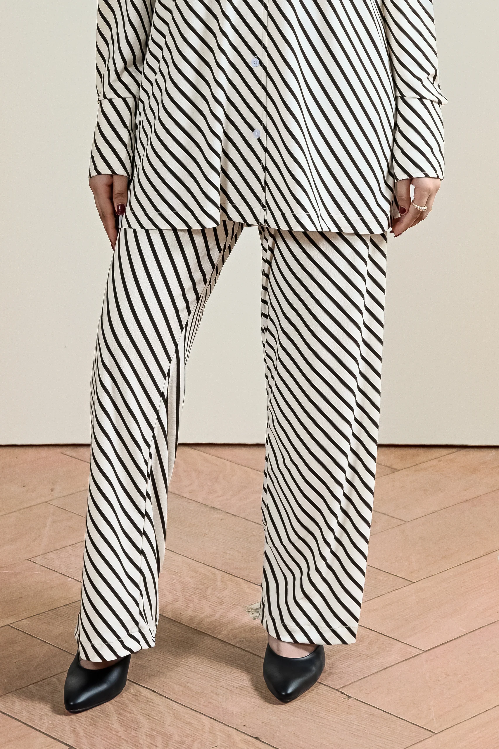Striped Linen Trouser (WRT-09) - Image 5