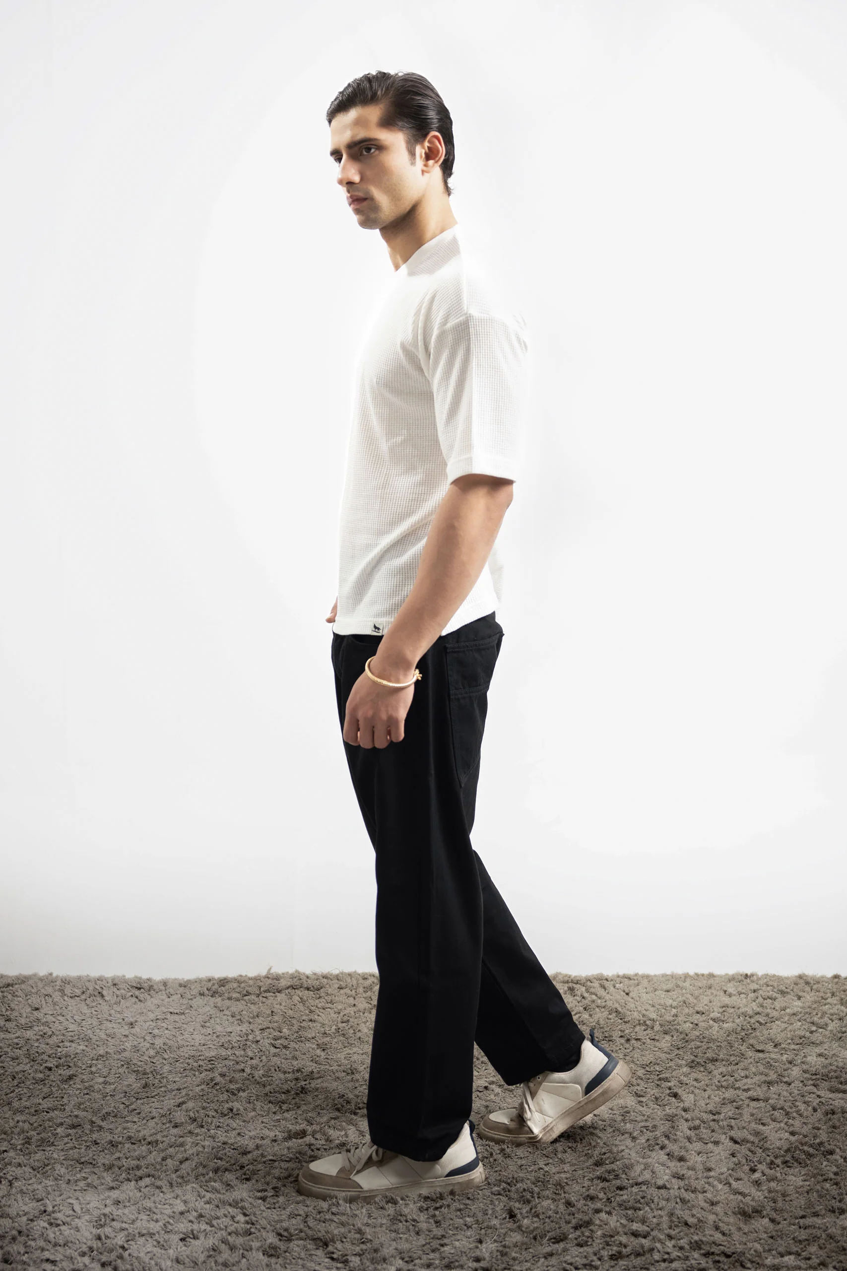 Textured Oversized Tee - White - Image 5