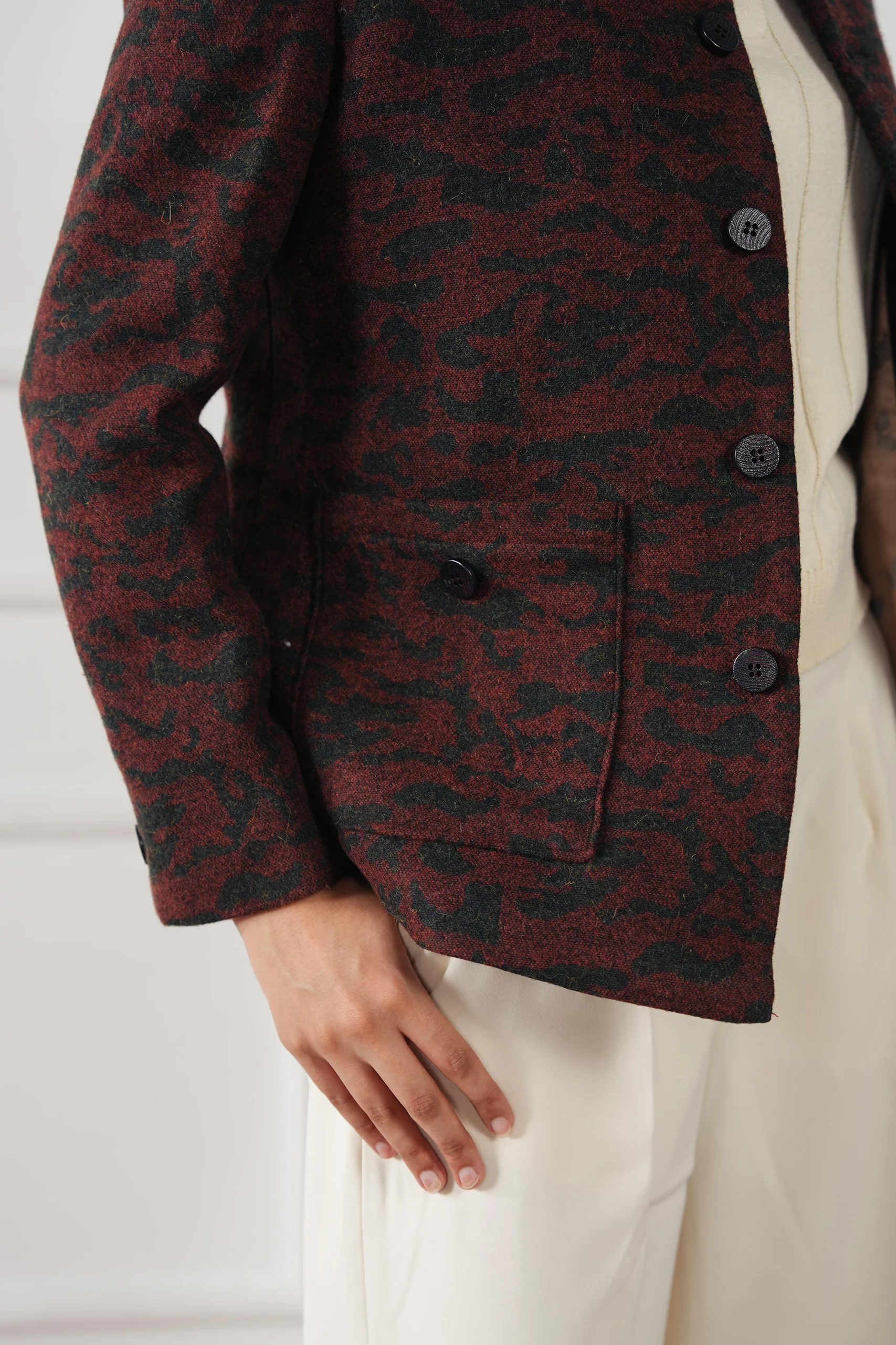 The Bordeaux Wool Jacket - Image 4