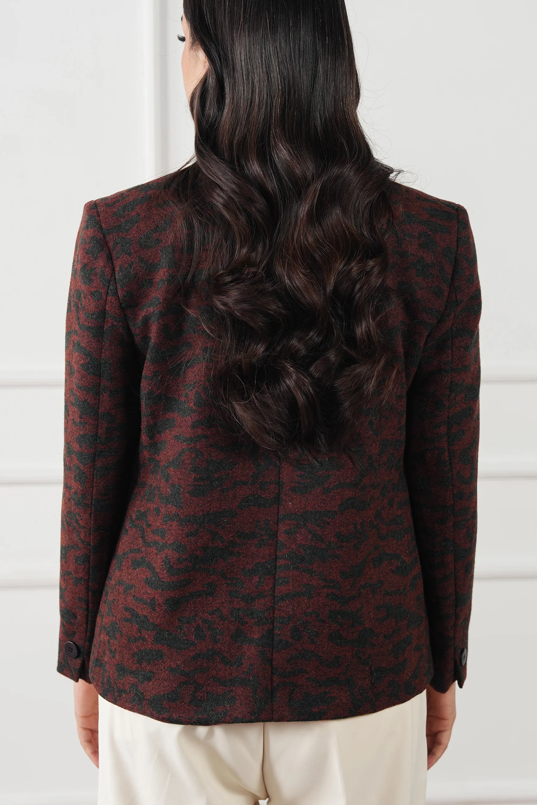 The Bordeaux Wool Jacket - Image 5